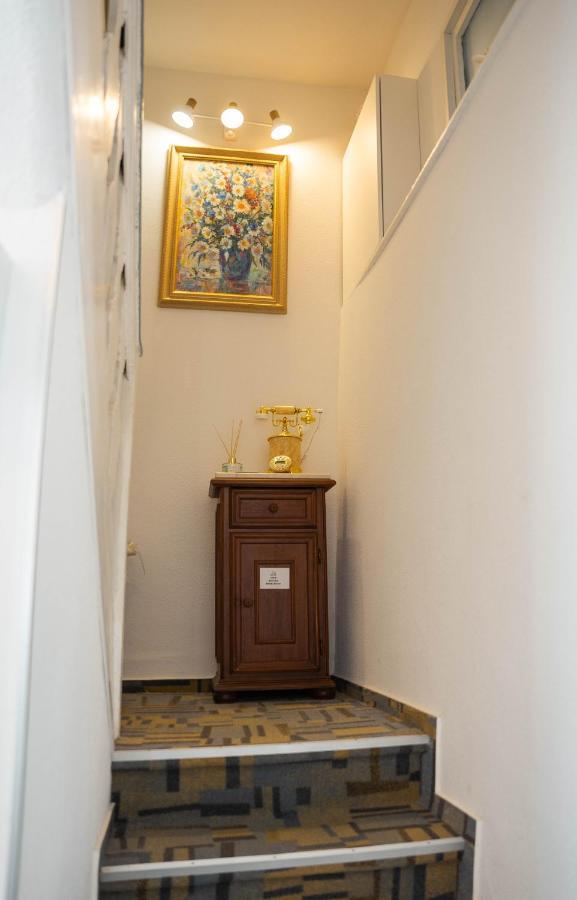 Wilena Apartments Пиран Экстерьер фото